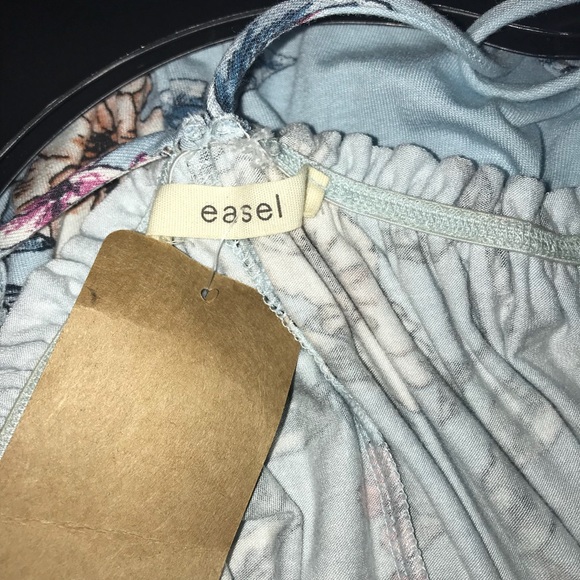 Flowy Dress - Picture 4 of 4